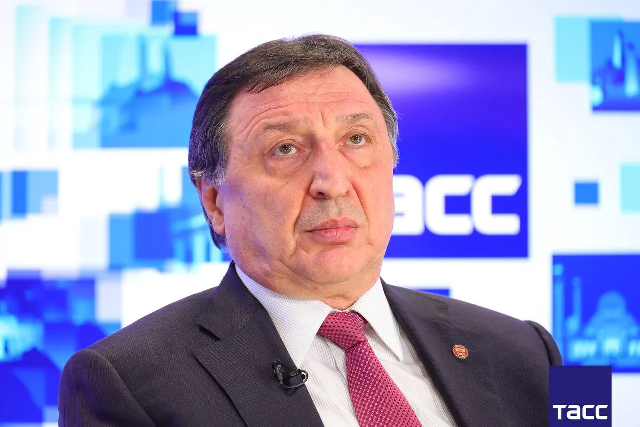 Ректор ДГУ — о международных связях на пресс-конференции «ТАСС Кавказ»