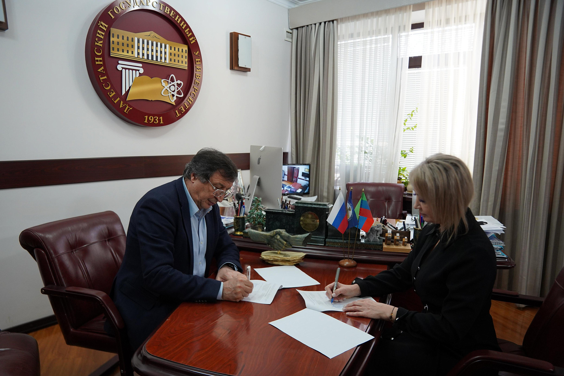 ДГУ и Оренбургский государственный университет заключили соглашение о сотрудничестве